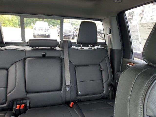New 2026 GMC Sierra 2500 Denali AWD/4WD image 10