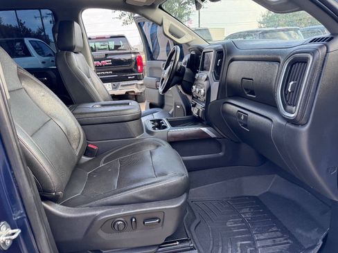 Used 2019 GMC Sierra 1500 SLT w/ SLT Premium Plus Package AWD/4WD image 16