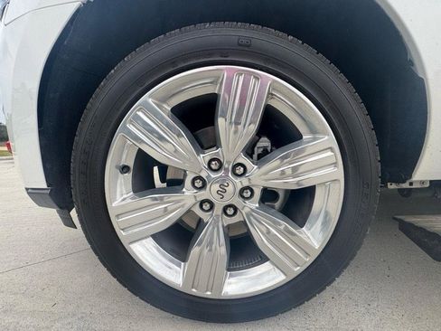 Used 2024 Ford Expedition King Ranch image 19