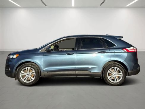 Used 2019 Ford Edge SEL w/ Equipment Group 201A image 2