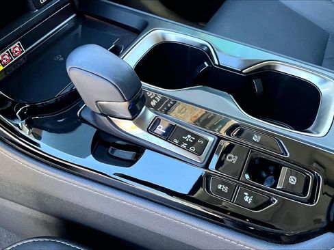 Used 2024 Lexus NX 350h AWD w/ Vision Package image 14