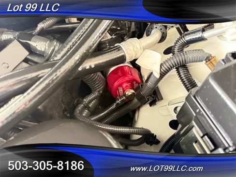 Used 2017 INFINITI Q60 Red Sport 400 image 26