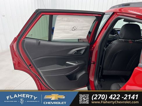 New 2026 Chevrolet Trax RS w/ Driver Confidence Package image 10