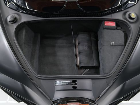 Used 2023 Bugatti Chiron Pur Sport image 63