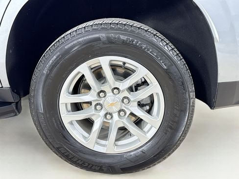 Used 2024 Chevrolet Tahoe LT image 33