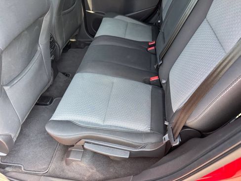 Used 2019 Ford Escape SE AWD/4WD image 9