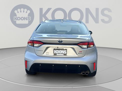 Used 2025 Toyota Corolla SE FWD image 5