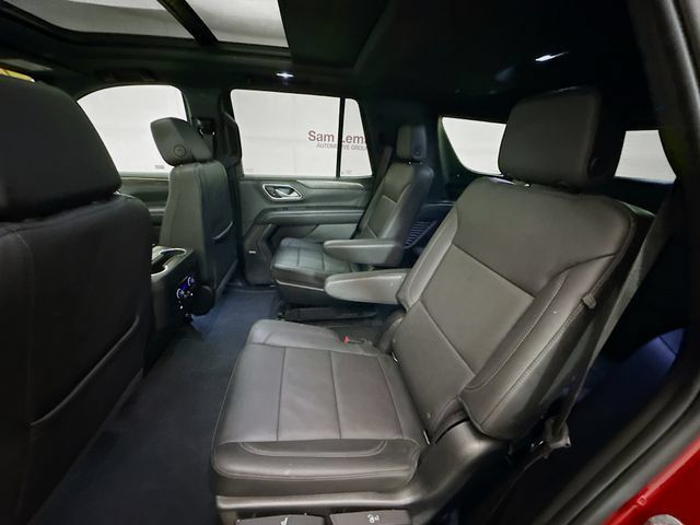 Used 2022 Chevrolet Tahoe Z71 w/ Luxury Package AWD/4WD image 27
