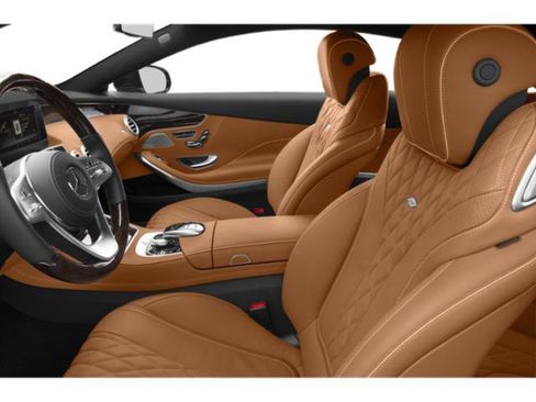 Used 2018 Mercedes-Benz S 560 4MATIC Coupe w/ AMG Line image 9