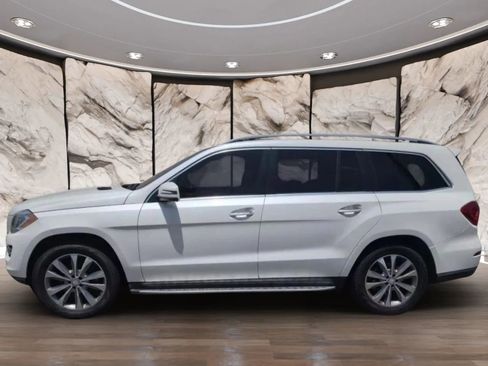 Used 2014 Mercedes-Benz GL 450 4MATIC w/ Appearance Package image 3