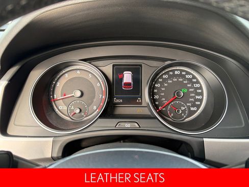 Used 2019 Volkswagen Atlas SE w/ Panoramic Sunroof Package image 14