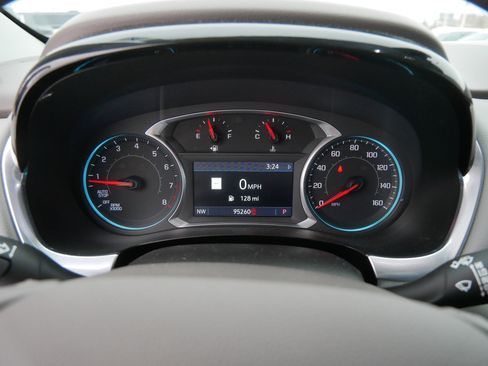 Used 2020 Chevrolet Traverse Premier image 21