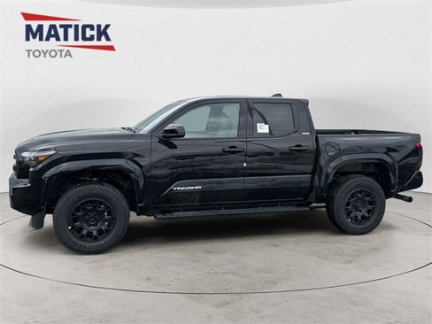 New 2026 Toyota Tacoma SR5 image 4