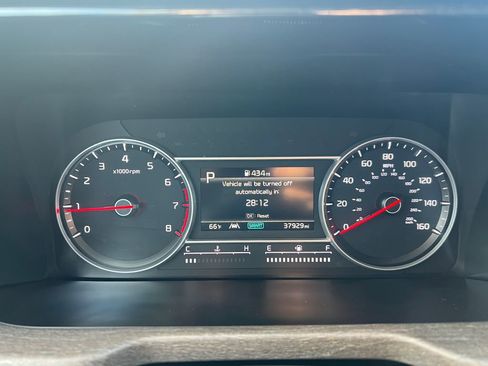 Used 2022 Kia Sorento EX w/ Panoramic Sunroof Package image 18