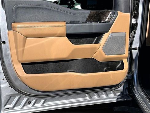 Used 2023 Ford F350 Lariat image 24