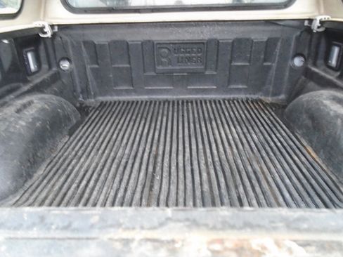 Used 2018 Ford F150 XLT w/ Trailer Tow Package image 7