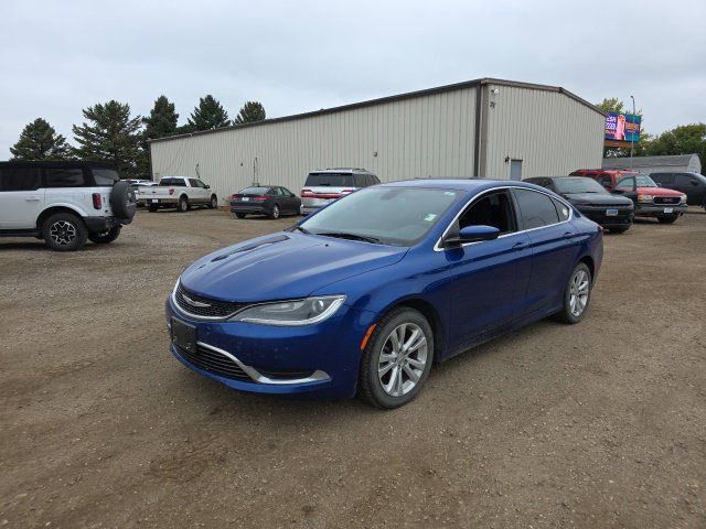 Used 2015 Chrysler 200 Limited w/ Convenience Group FWD image 5