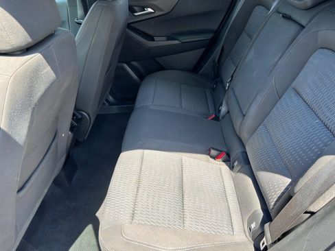 Used 2026 Chevrolet Equinox LT AWD/4WD image 28