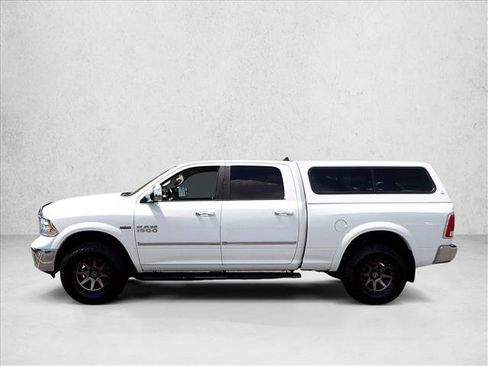 Used 2014 RAM 1500 Laramie w/ Convenience Group AWD/4WD image 2