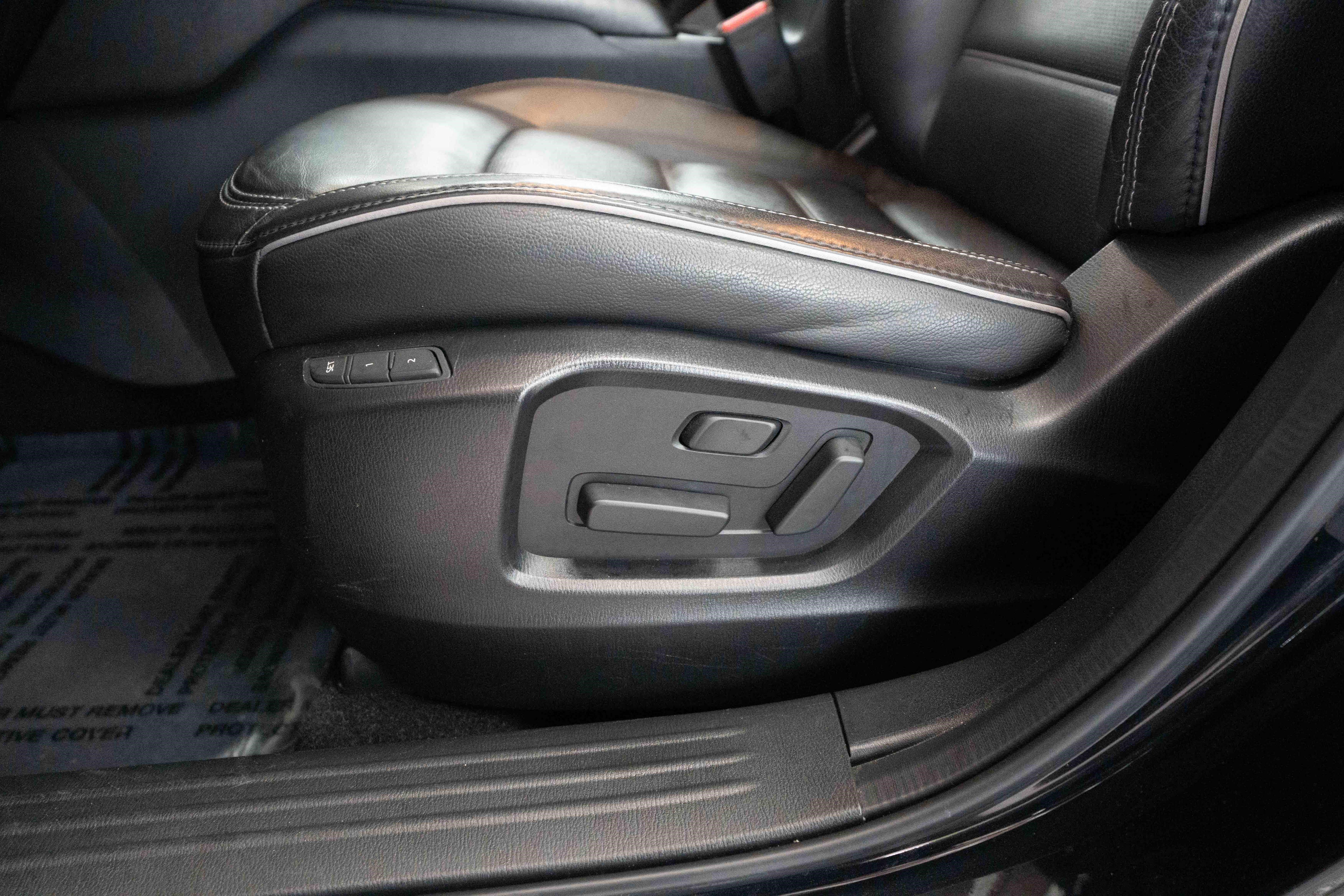 Used 2025 MAZDA CX-5 AWD 2.5 S w/ Preferred Package image 12