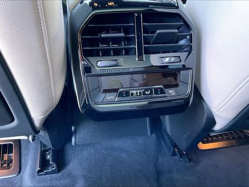 Used 2025 BMW iX xDrive50 w/ Convenience Package image 36