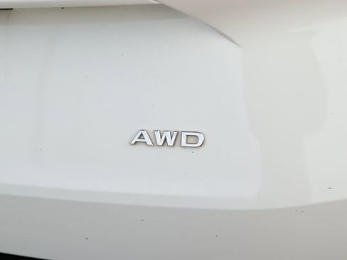 Used 2023 Nissan Rogue S image 30