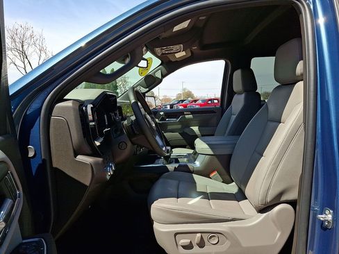 Used 2024 GMC Sierra 1500 SLT w/ SLT Premium Plus Package image 13