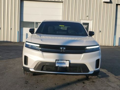 Used 2025 Honda Prologue EX image 2