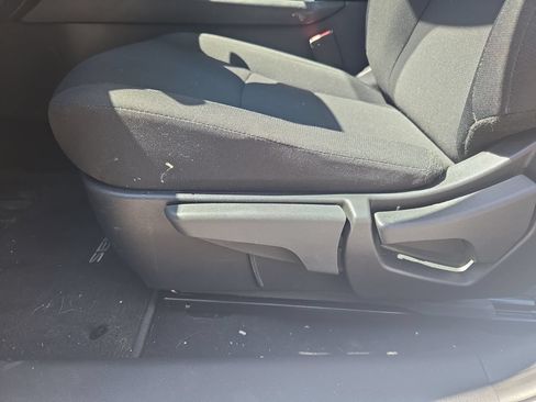Used 2025 Nissan Sentra S FWD image 19