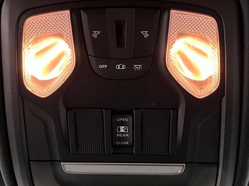 Used 2021 RAM 1500 Big Horn AWD/4WD image 41