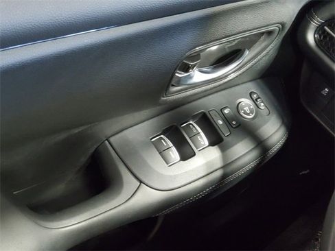 Certified 2023 Honda HR-V EX-L image 23
