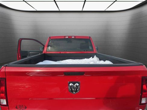 Used 2019 RAM 1500 Tradesman w/ Tradesman SXT Package image 4