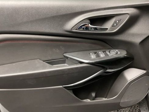 New 2026 Chevrolet Trax RS w/ Sunroof Package image 10