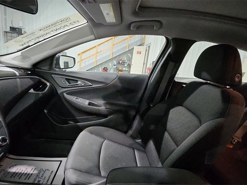 Used 2023 Chevrolet Malibu LT image 11