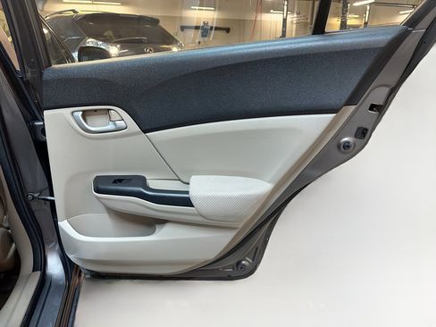 Used 2012 Honda Civic LX image 26