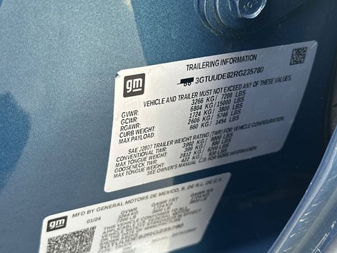 Used 2024 GMC Sierra 1500 SLT w/ SLT Premium Plus Package image 26