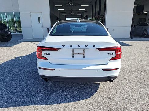 Used 2020 Volvo S60 T6 Momentum w/ Premium Package AWD/4WD image 4