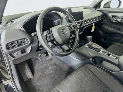 Certified 2026 Honda HR-V Sport image 17