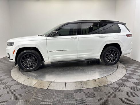 Used 2023 Jeep Grand Cherokee L Summit AWD/4WD image 16