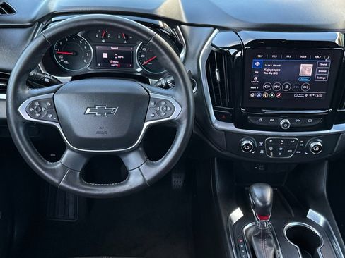 Used 2022 Chevrolet Traverse RS w/ LPO, Cargo Package AWD/4WD image 14