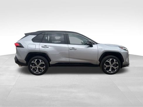Used 2024 Toyota RAV4 XSE w/ Premium Package AWD/4WD image 5