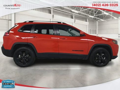 Used 2021 Jeep Cherokee Latitude image 6