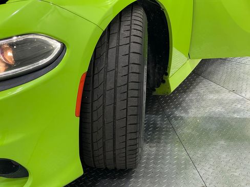 Used 2019 Dodge Charger Scat Pack w/ Daytona Edition Group RWD image 32