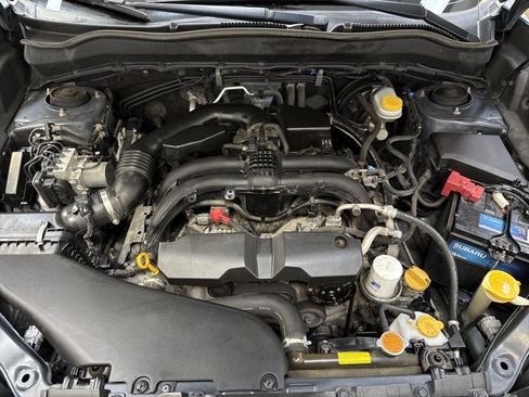 Used 2017 Subaru Forester 2.5i Premium image 32