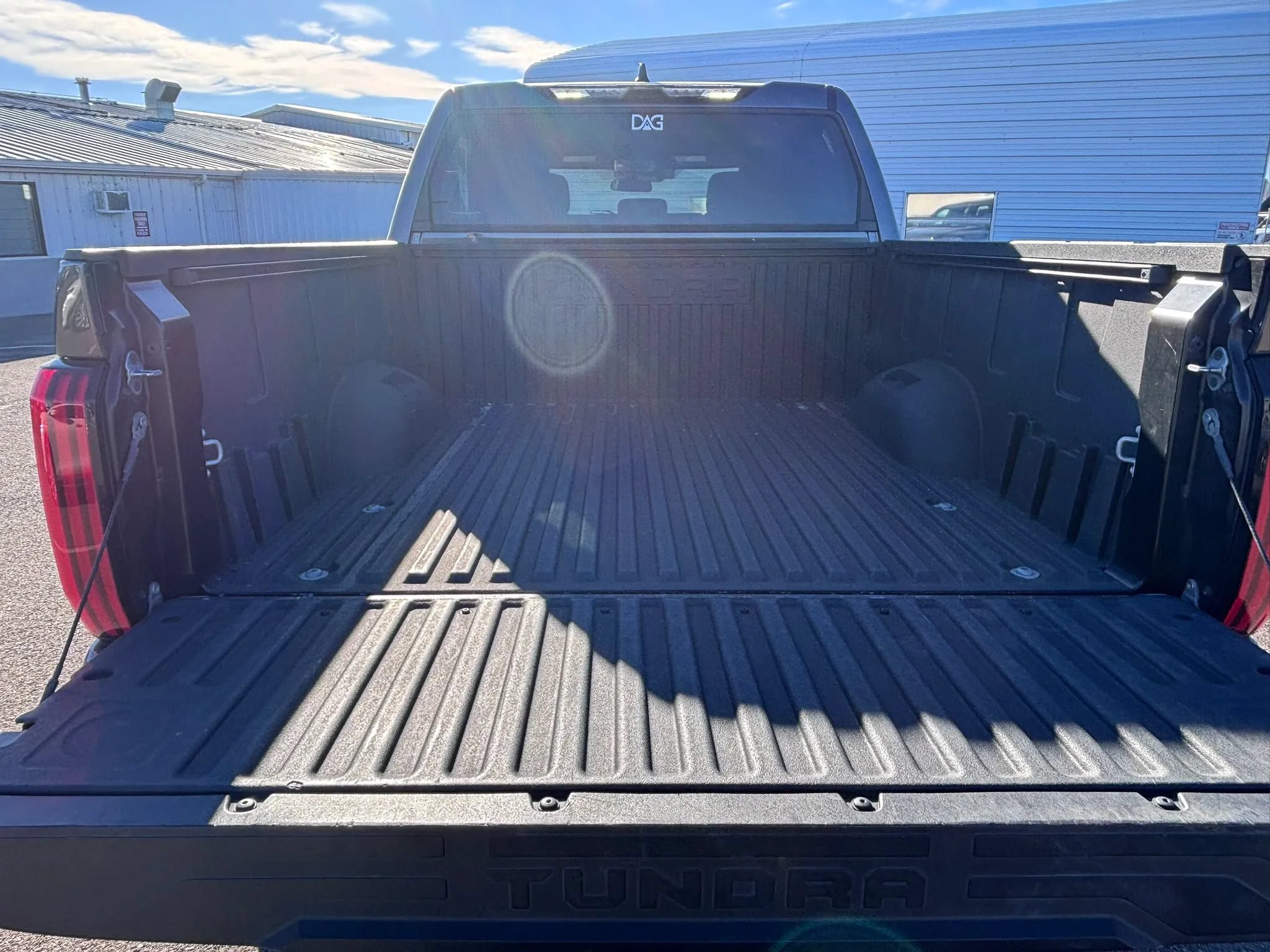Used 2025 Toyota Tundra SR AWD/4WD image 8