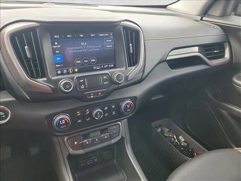 Used 2024 GMC Terrain AT4 w/ Tech Package AWD/4WD image 15