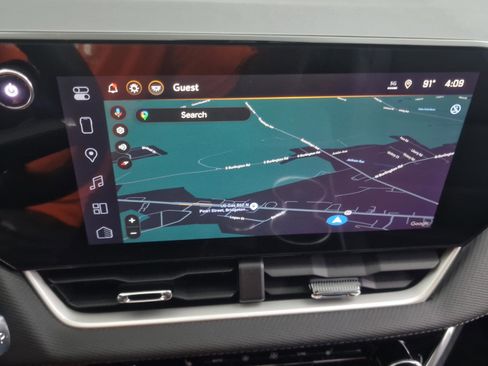 New 2026 Chevrolet Equinox LT w/ Convenience Package II image 19