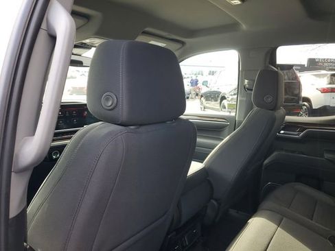Certified 2023 GMC Sierra 1500 SLE image 10