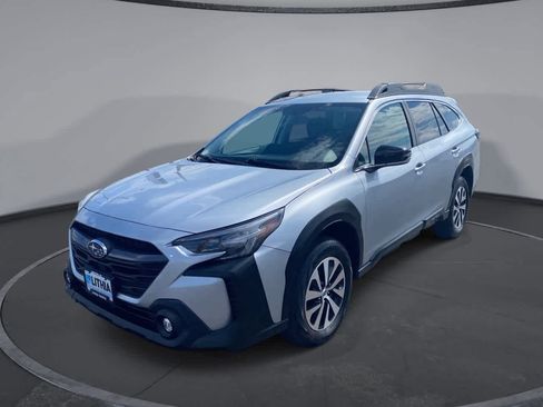Used 2023 Subaru Outback Premium AWD/4WD image 1