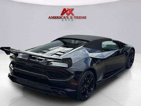 Used 2018 Lamborghini Huracan LP 580-2 RWD image 14